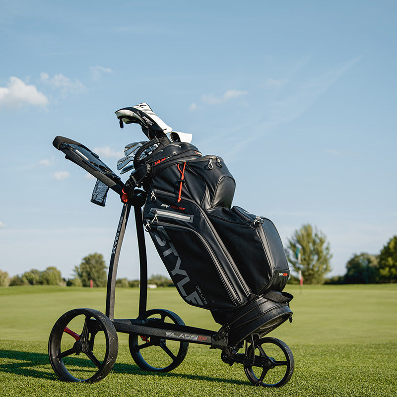 BIG MAX Dominates European Market for Golf Bags and Push Carts
